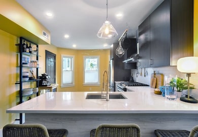 27 Armandine St unit 1, Boston, MA 02124 - photo 6