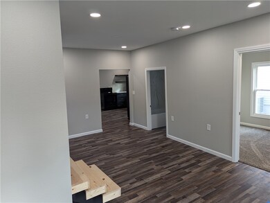 612 Lafayette Ave, Mattoon, IL 61938 - photo 3