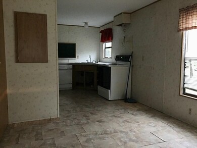 2327 John Burch Rd, Folkston, GA 31537 - photo 4