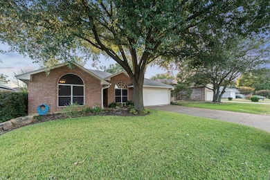 3753 Clear Brook Cir, Fort Worth, TX 76123 - photo 2