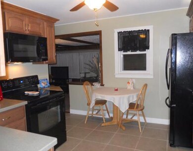 424 Ardmore Ave, Erie, PA 16505 - photo 2