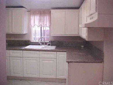 806 W Spruce St, Compton, CA 90220 - photo 5