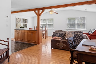 9 Sampson Ave, Edgartown, MA 02539 - photo 4