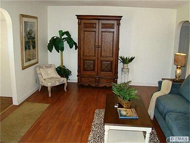 Entry into living room area also has direct access