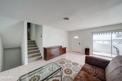 3416 N 44th St, 35-7