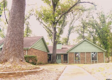 1206 Hampton Ln, Tyler, TX 75701 - photo 2