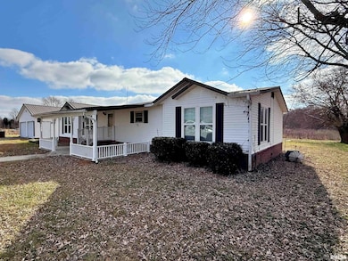 2510 Strawberry Rd, Metropolis, IL 62960 - photo 3