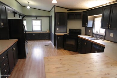 MR Kitchen 2