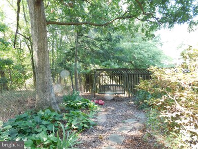 6903 Fitzpatrick Dr, Laurel, MD 20707 - photo 3