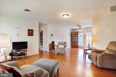 9066 Rosebud Dr, Greencastle, PA 17225 - photo 6