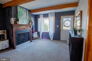 23 Apricot Ln, Levittown, PA 19055 - photo 4