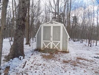 147 Privet Ln, Milford, PA 18337 - photo 7