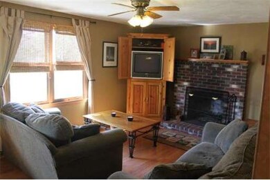 11 Samuel Way, Attleboro, MA 02703 - photo 2