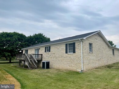 300 Craig Dr, Stephens City, VA 22655 - photo 6