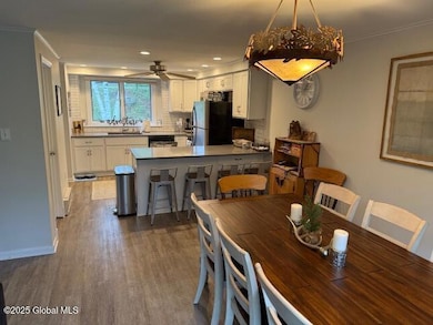 30C KITCHEN