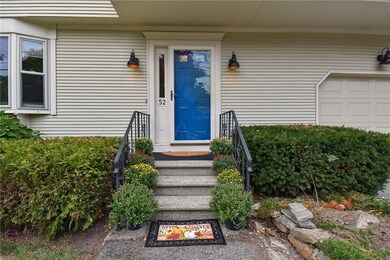 52 Pleasant View Ave, Greenville, RI 02828 - photo 2