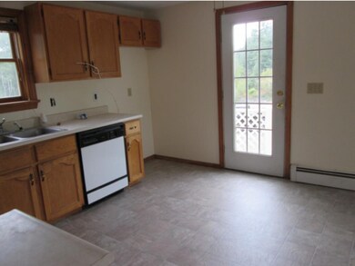 2 Sandy Brook Ln, Londonderry, NH 03053 - photo 2