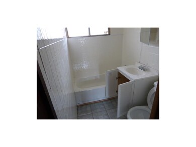 6940 Walrond Ave, Kansas City, MO 64132 - photo 5