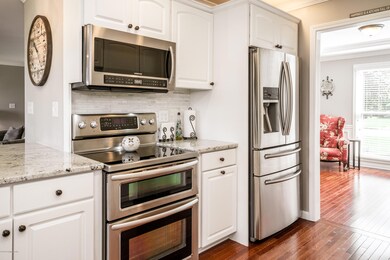 6206 Elizabeth Ct-24