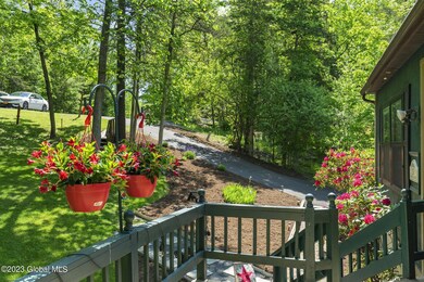 15 Legend Ct unit 2052, Athens, NY 12015 - photo 3