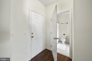 15620 Everglade Ln unit 301, Bowie, MD 20716 - photo 3