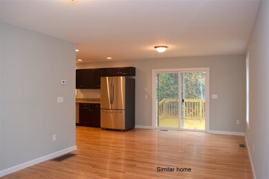 47 Millers Farm Dr, Rochester, NH 03868 - photo 3