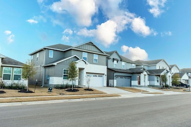 2838 Dell Hollow Dr, Round Rock, TX 78665 - photo 2