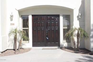 bartlett door