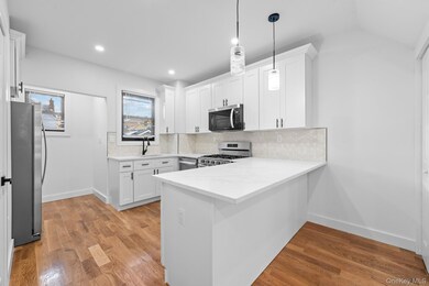 78-30 62nd St, Flushing, NY 11385 - photo 3