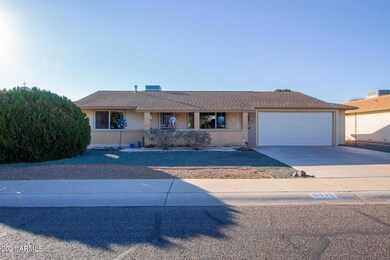 10435 W Kelso Dr, Sun City, AZ 85351 - photo 2