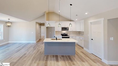 1168 W Rutledge Ave, Gaffney, SC 29341 - photo 2