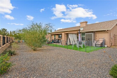9697 N Pebble Dr S unit 2, Kingman, AZ 86401 - photo 3