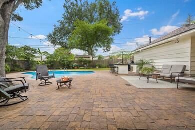 1611 Bethlehem St, Houston, TX 77018 - photo 4