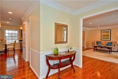 7813 Lakeland Valley Dr, Springfield, VA 22153 - photo 5