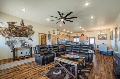 12880 N County Line Rd, Ponder, TX 76259 - photo 6