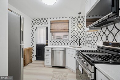 3167 Tulip St, Philadelphia, PA 19134 - photo 7