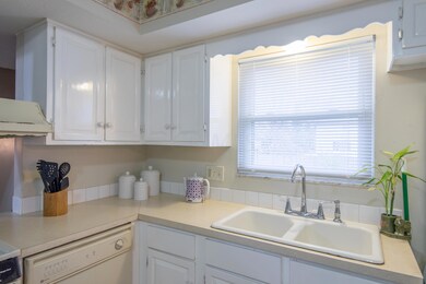 1727 Ivyhill - 7