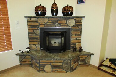 6458 Castle Rock Cir, Farmington, NM 87402 - photo 5