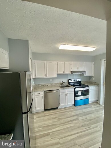 12 Stone Falls Ct, Nottingham, MD 21236 - photo 4