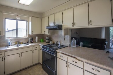 kitchen1