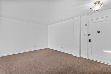 67-30 Clyde St unit 7S, Forest Hills, NY 11375 - photo 4