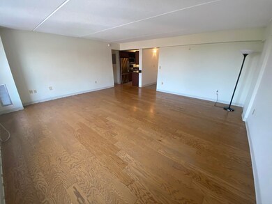 108 Peterborough St unit 6E, Boston, MA 02215 - photo 7