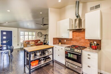 1318 E Almeria Rd, Phoenix, AZ 85006 - photo 7