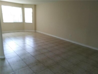 11465 NW 71st St, Doral, FL 33178 - photo 3