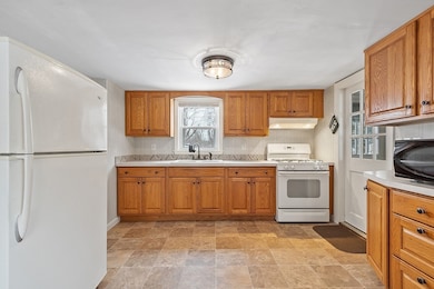 28 Birch Ave, Methuen, MA 01844 - photo 6