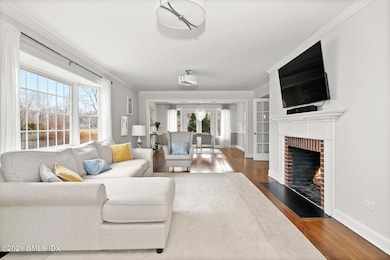 65 Summit Rd Riverside CT-large-044-043-