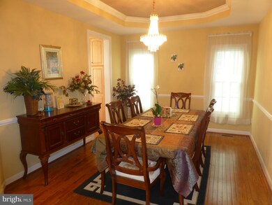 7660 Henry Knox Dr, Lorton, VA 22079 - photo 7