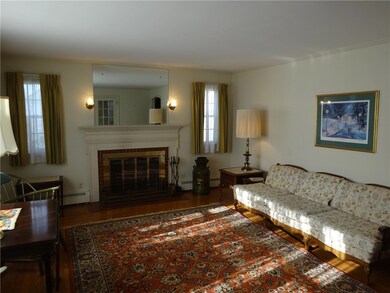 66 Kenyon Rd, Cranston, RI 02910 - photo 4