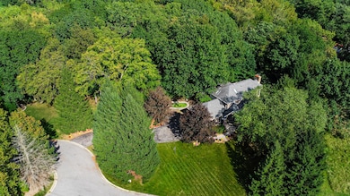 2102 Emmett Ct, Valparaiso, IN 46385 - photo 3