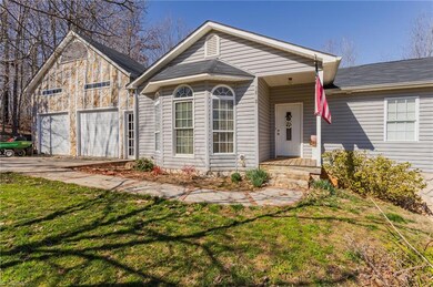 1040 Greenleaf Acres Dr, Asheboro, NC 27205 - photo 4